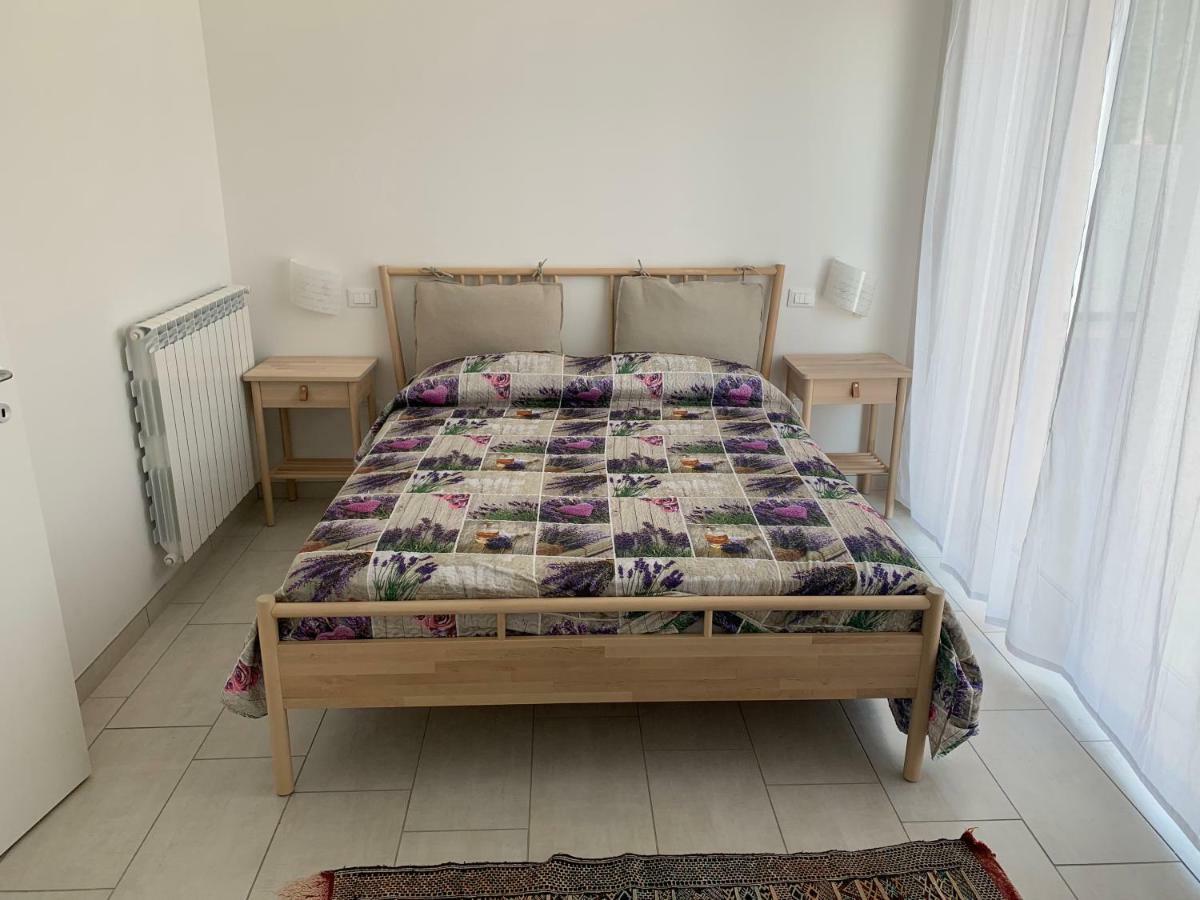 Appartamento Pineta A Mare Montesilvano Marina Екстериор снимка