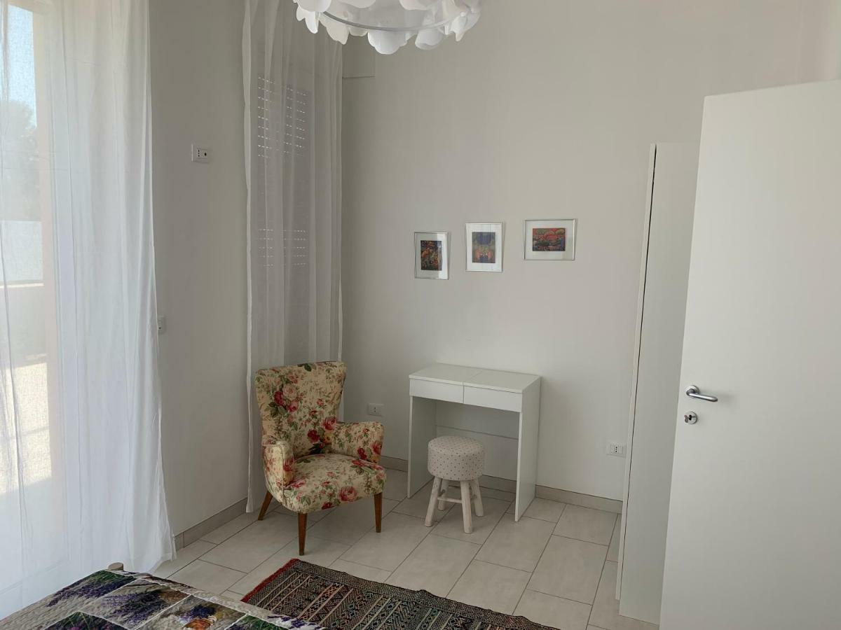 Appartamento Pineta A Mare Montesilvano Marina Екстериор снимка