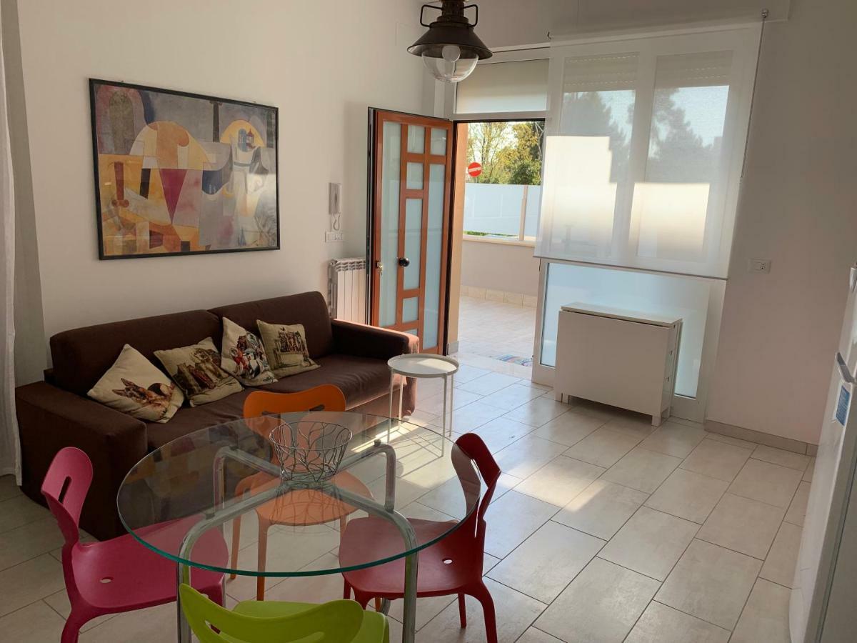 Appartamento Pineta A Mare Montesilvano Marina Екстериор снимка